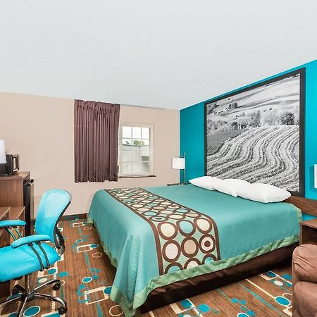 מלון Super 8 By Wyndham Spencer מראה חיצוני תמונה
